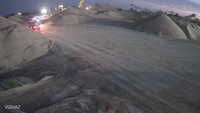  2026-08-25-05-00.jpg 